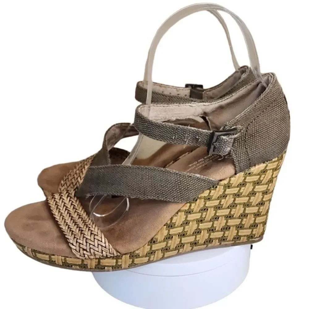Toms- Clarissa Weaved Jute Wedges Olive Green Strappy, Size 7.5